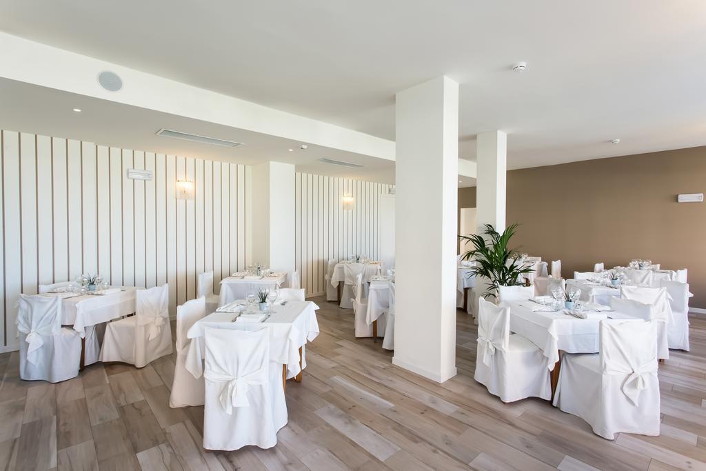 Hotel Nettuno チェゼナーティコ エクステリア 写真