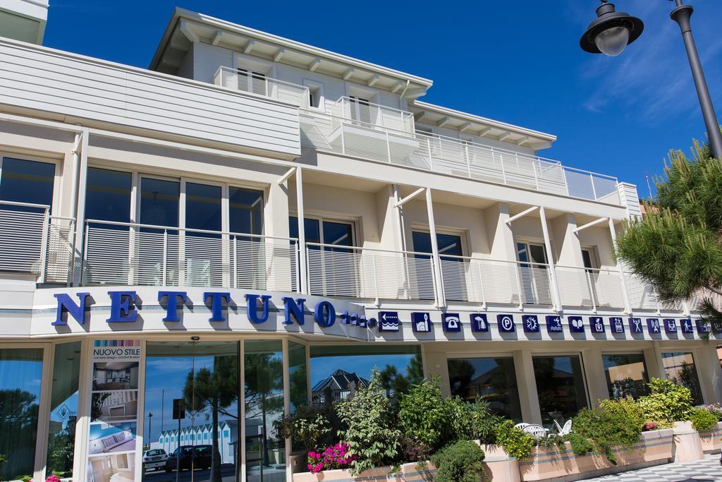 Hotel Nettuno チェゼナーティコ エクステリア 写真