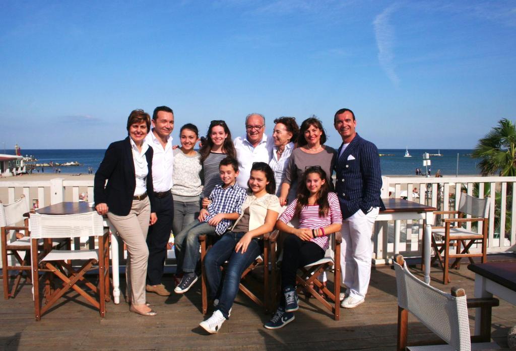 Hotel Nettuno チェゼナーティコ エクステリア 写真